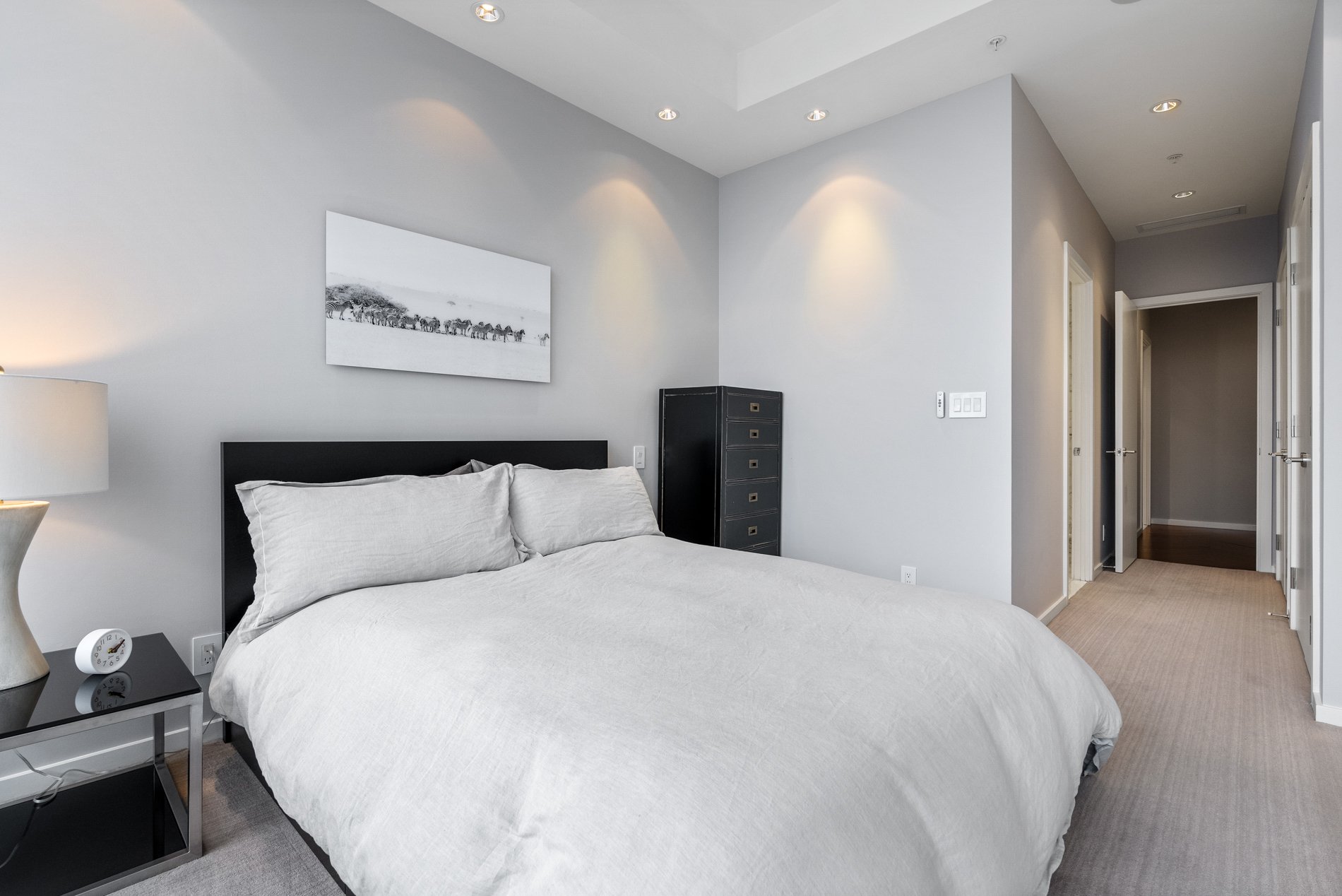 Suite 5603- 180 University Avenue