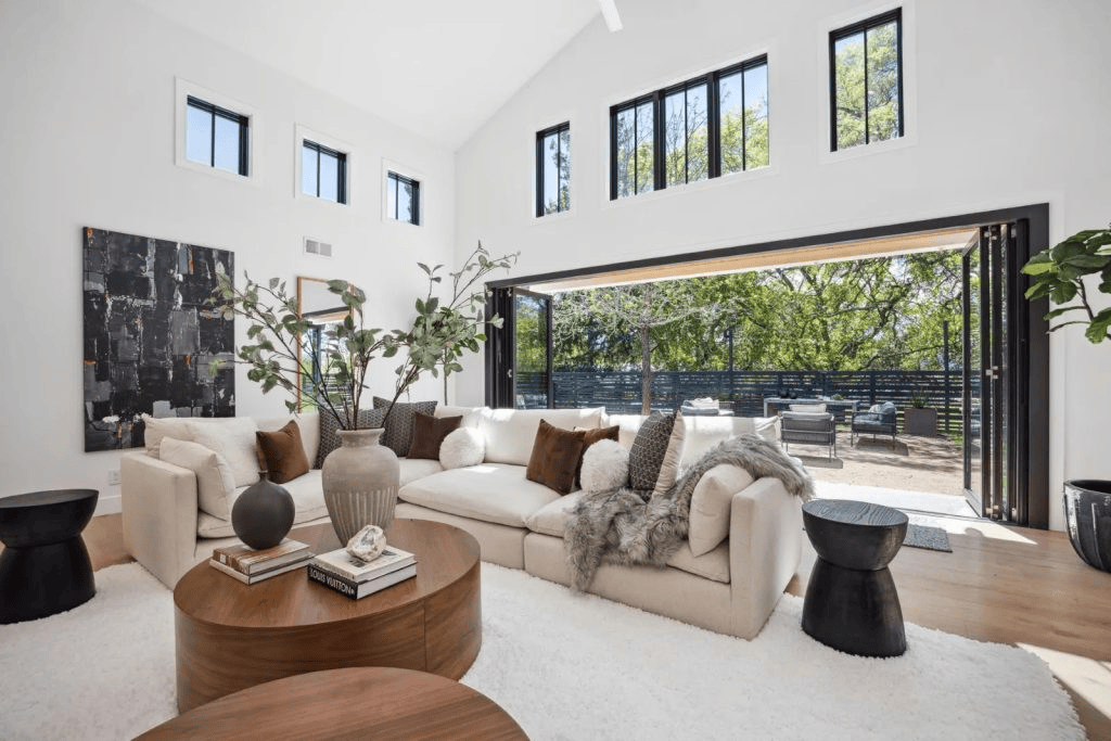 How Much Do You Lose Selling a House "As-is"? 2026 Seller Guide 