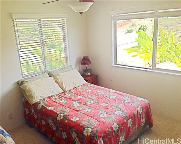 92-1498 Punawainui St, Kapolei 96707