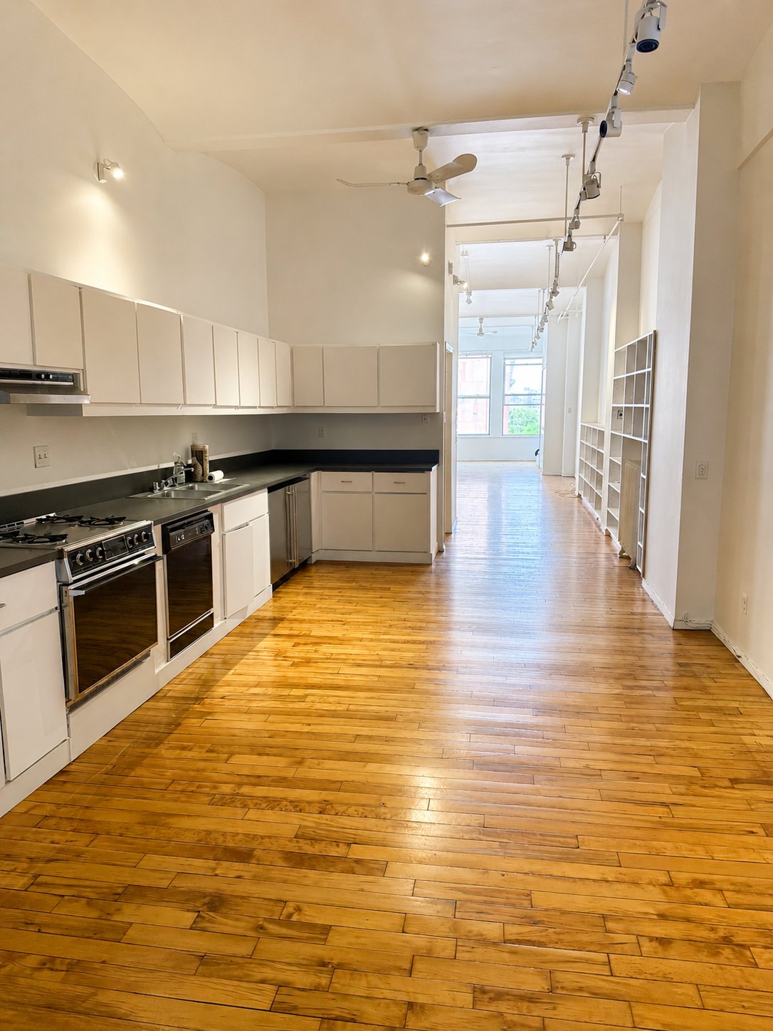 712 Broadway