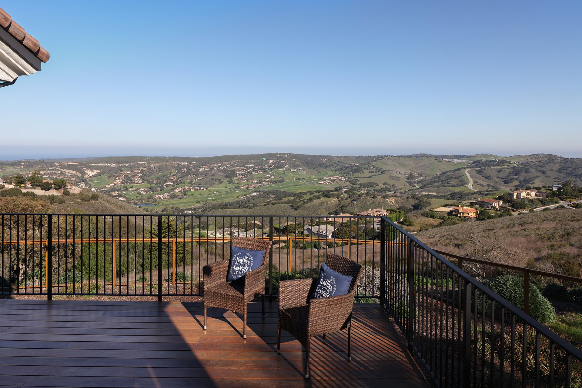 Monterey Paradise - 25691 Whip Road