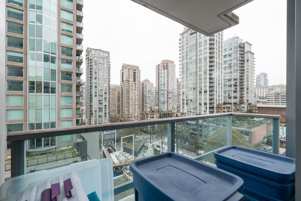 833 Homer St, #1008