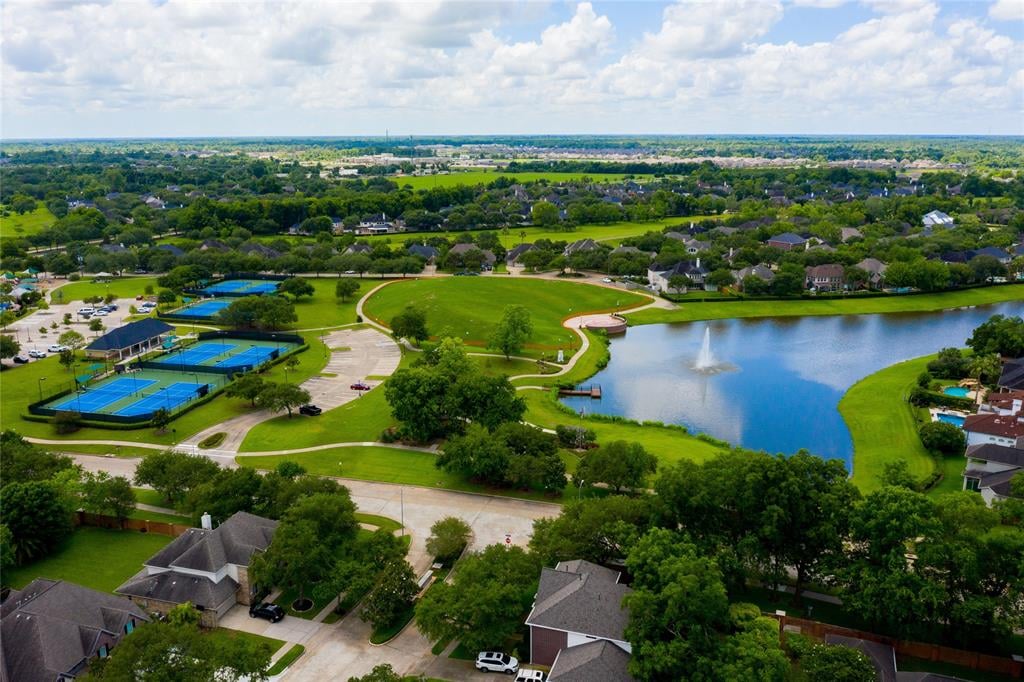 3411 Edmonson Court 