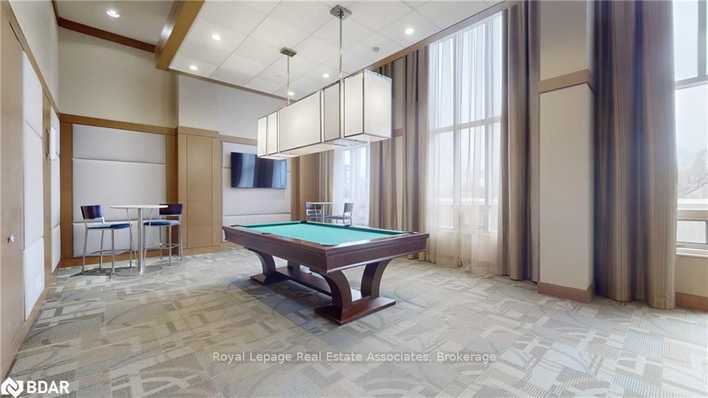 PH IN NORTH YORK'S MOST DESIRABLE NEIGHBOURHOODS