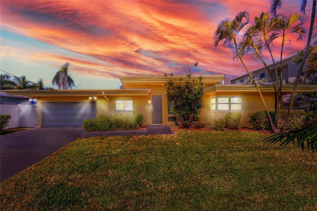 1300 Boca Ciega Isle Dr