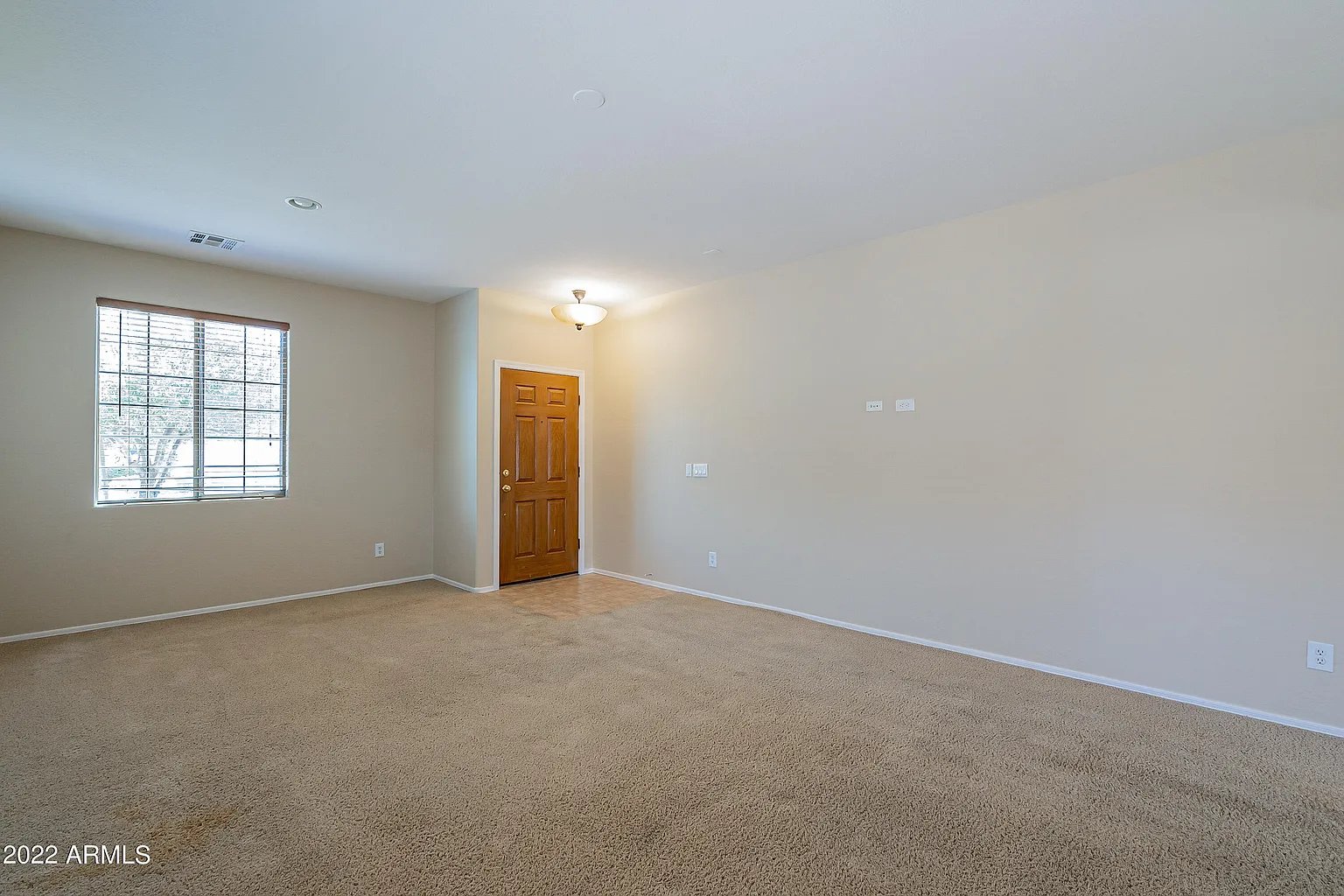 44132 W Askew Dr