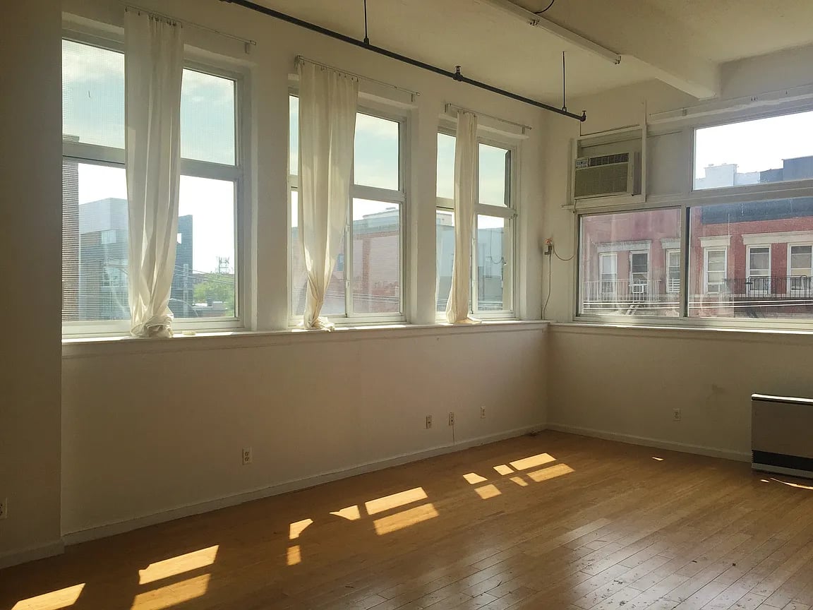 231 Norman Avenue Unit: 301