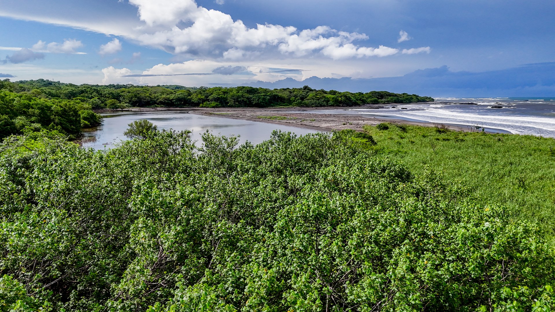 Irreplaceable Titled Beachfront Parcel with 35 Water Letters | 27,040 m² of Prime Coastal Real Estate!