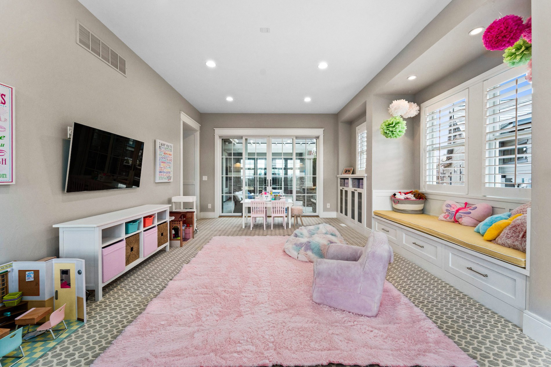 117 Flowerburst Way