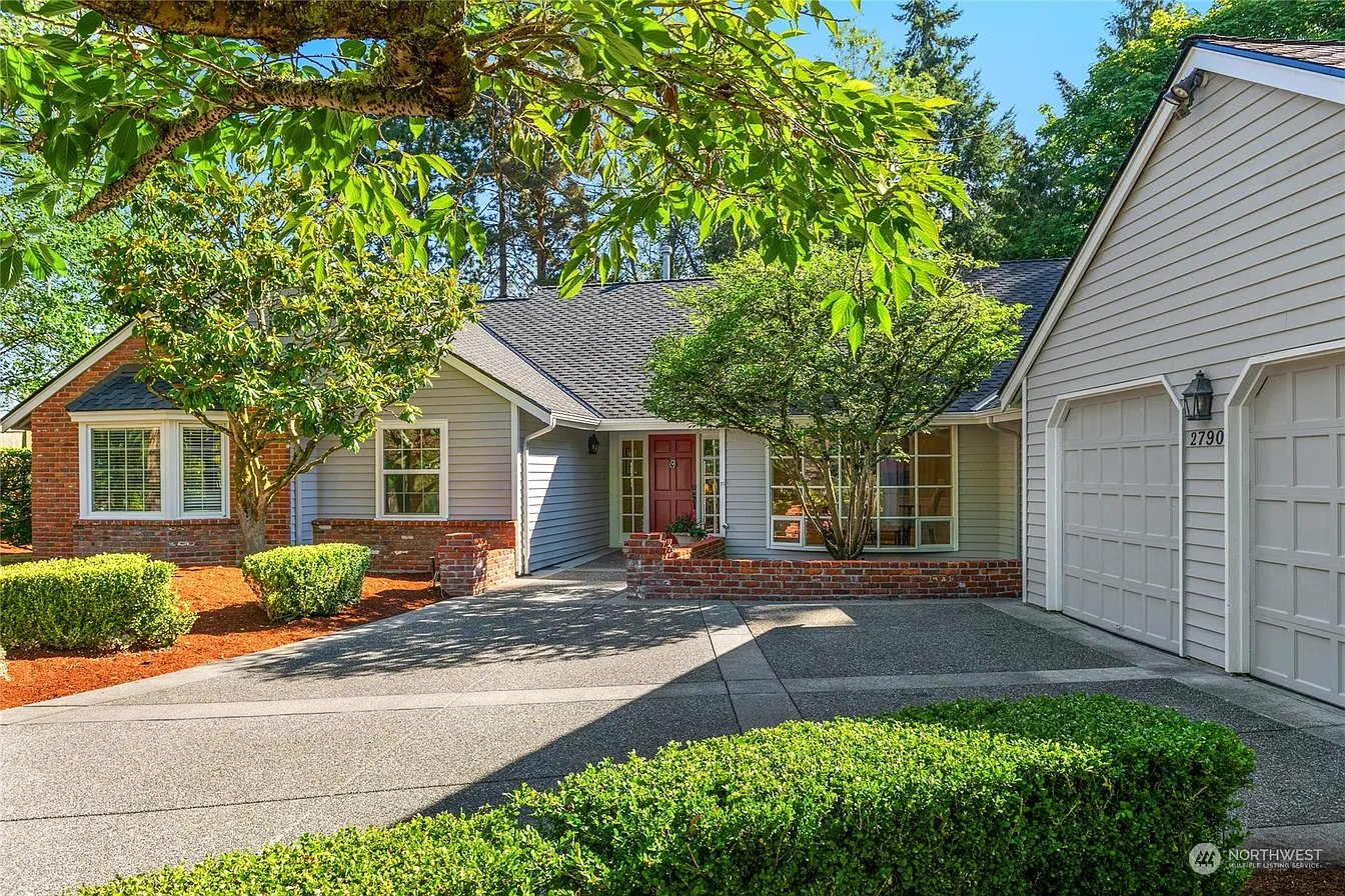 2790 NE 85th Pl