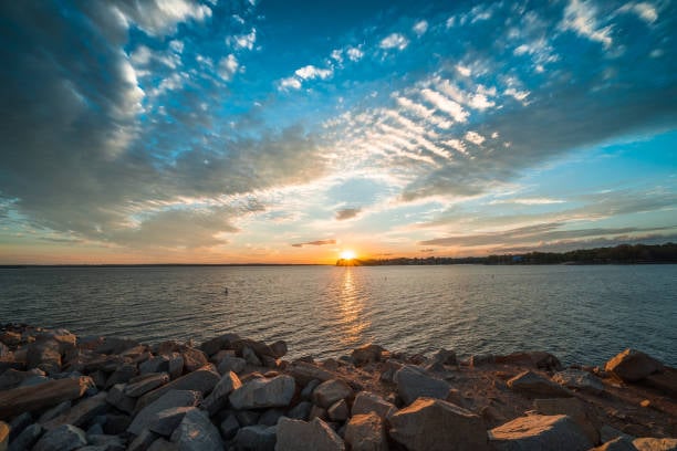 Lake-murray-shore