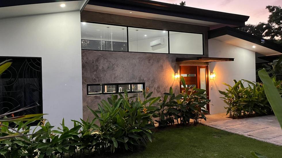 Beautiful 3 Bedroom 2 Bath Home in Playa Uvita Costa Rica