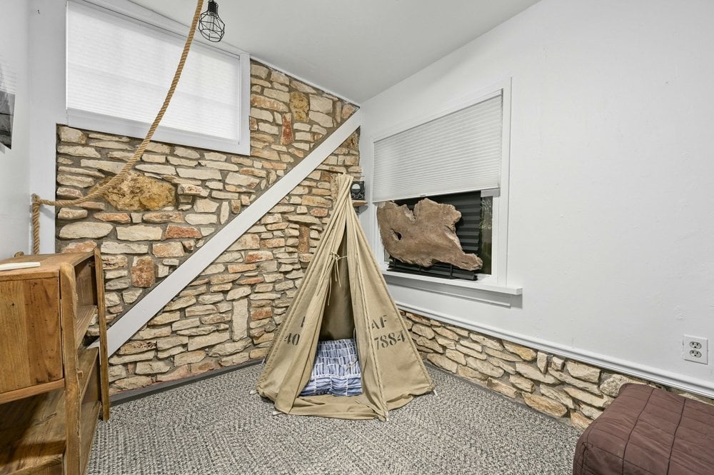 525 Barton BLVD, Austin