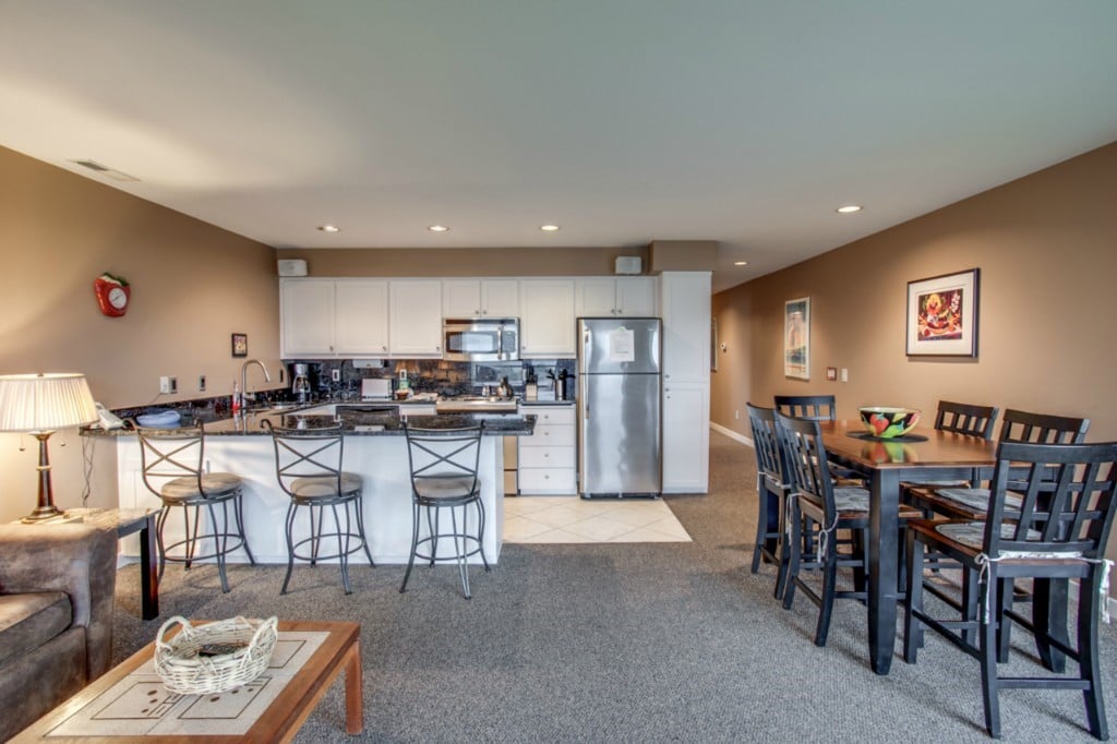 100 Lake Chelan Shores #17-10