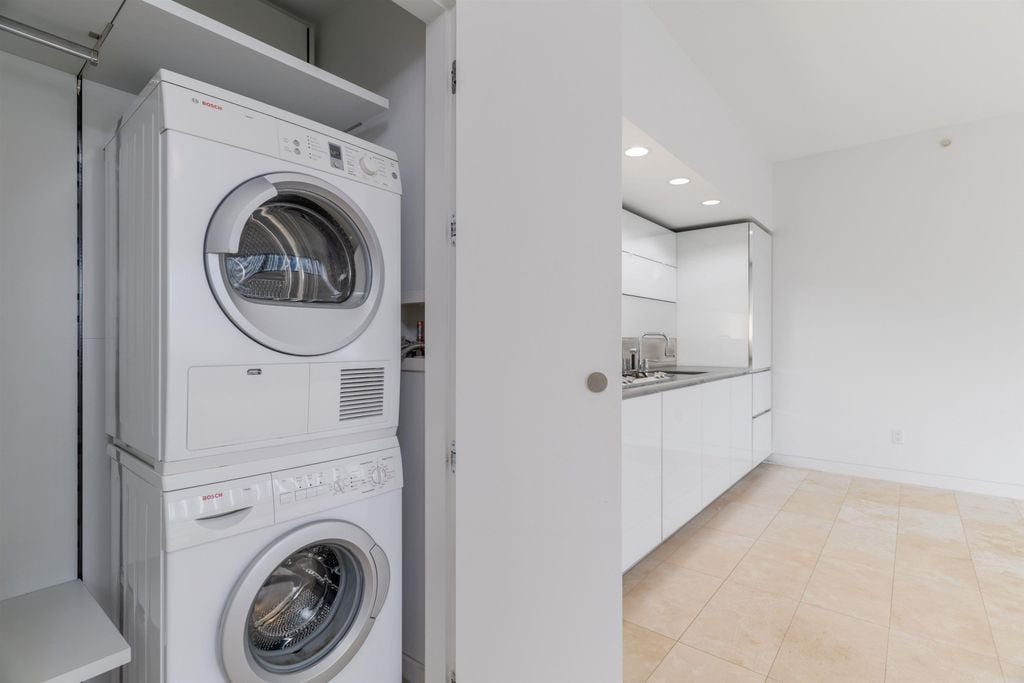 838 W Hastings St, #2904