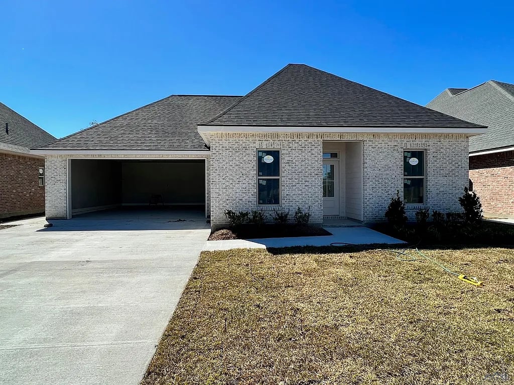 304 Sugar Rdg Drive