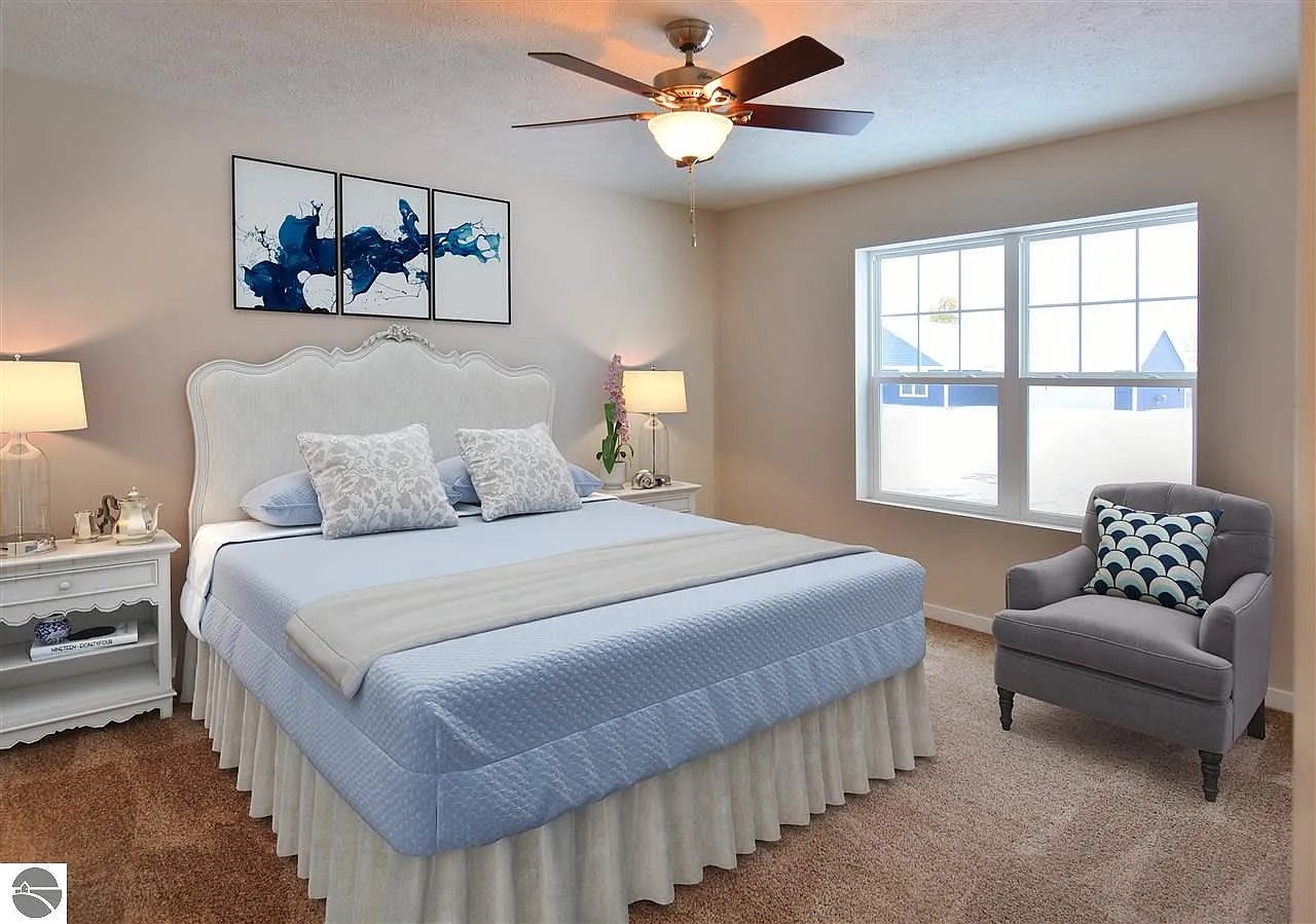 3112 Winchester Dr