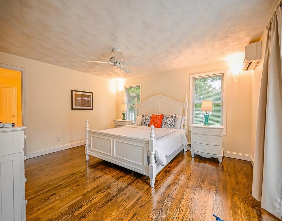 47 Schoolhouse Rd