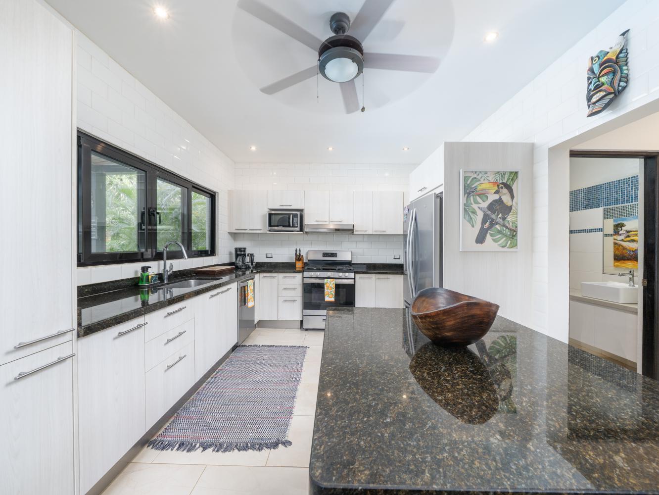 Casa Bosque | Modern 3-Bedroom Villa with Pool in Pacific Residences, Near Tamarindo