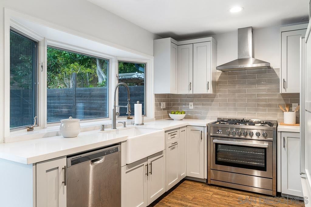 5444 Barkla St. San Diego, CA 92122