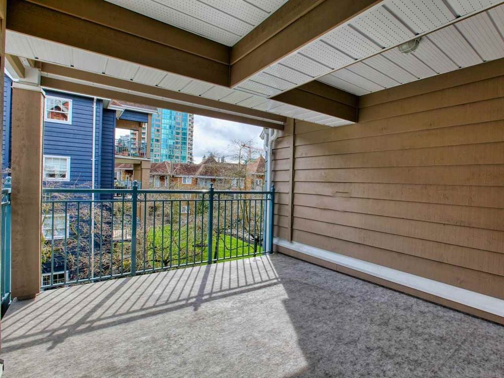 1200 Eastwood St, #316