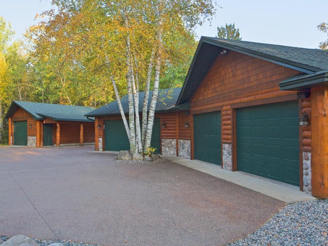 Gorgeous Private Retreat on Thunder Lake