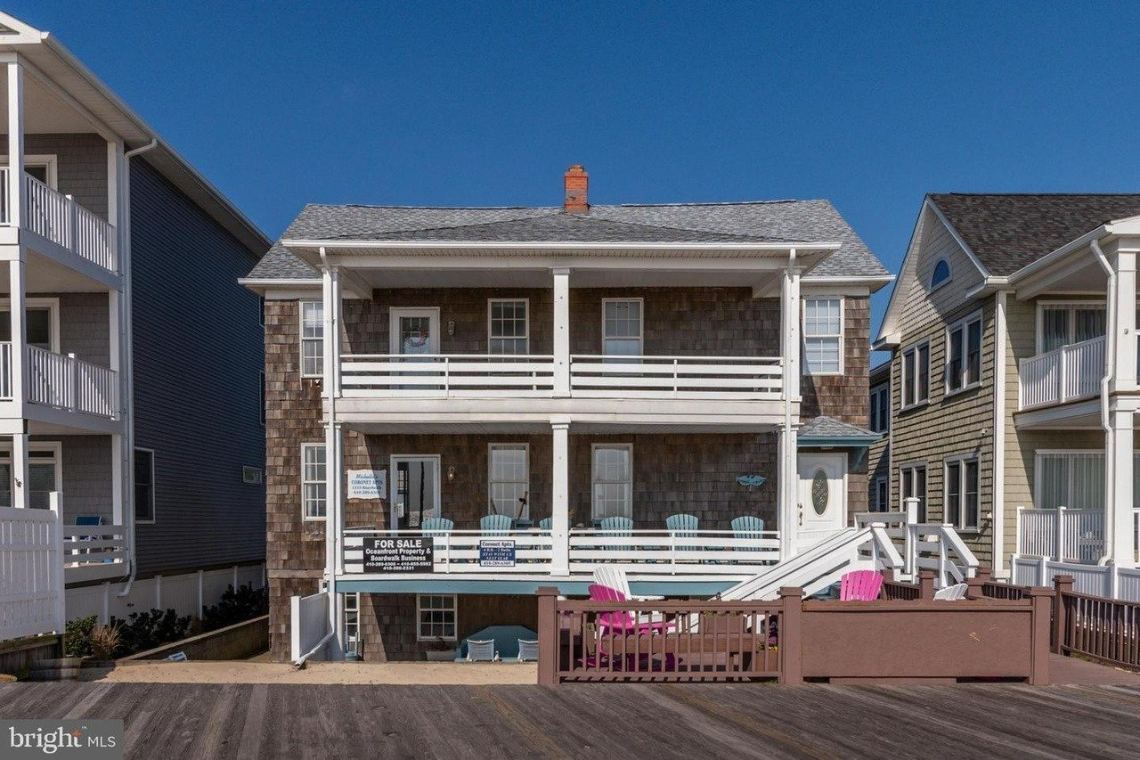 1215 Atlantic Ave