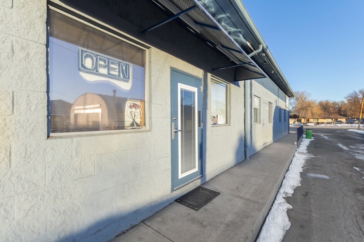 7007 W Colfax Avenue