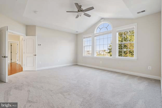 Home For Sale in Wild Raspberry, Virginia