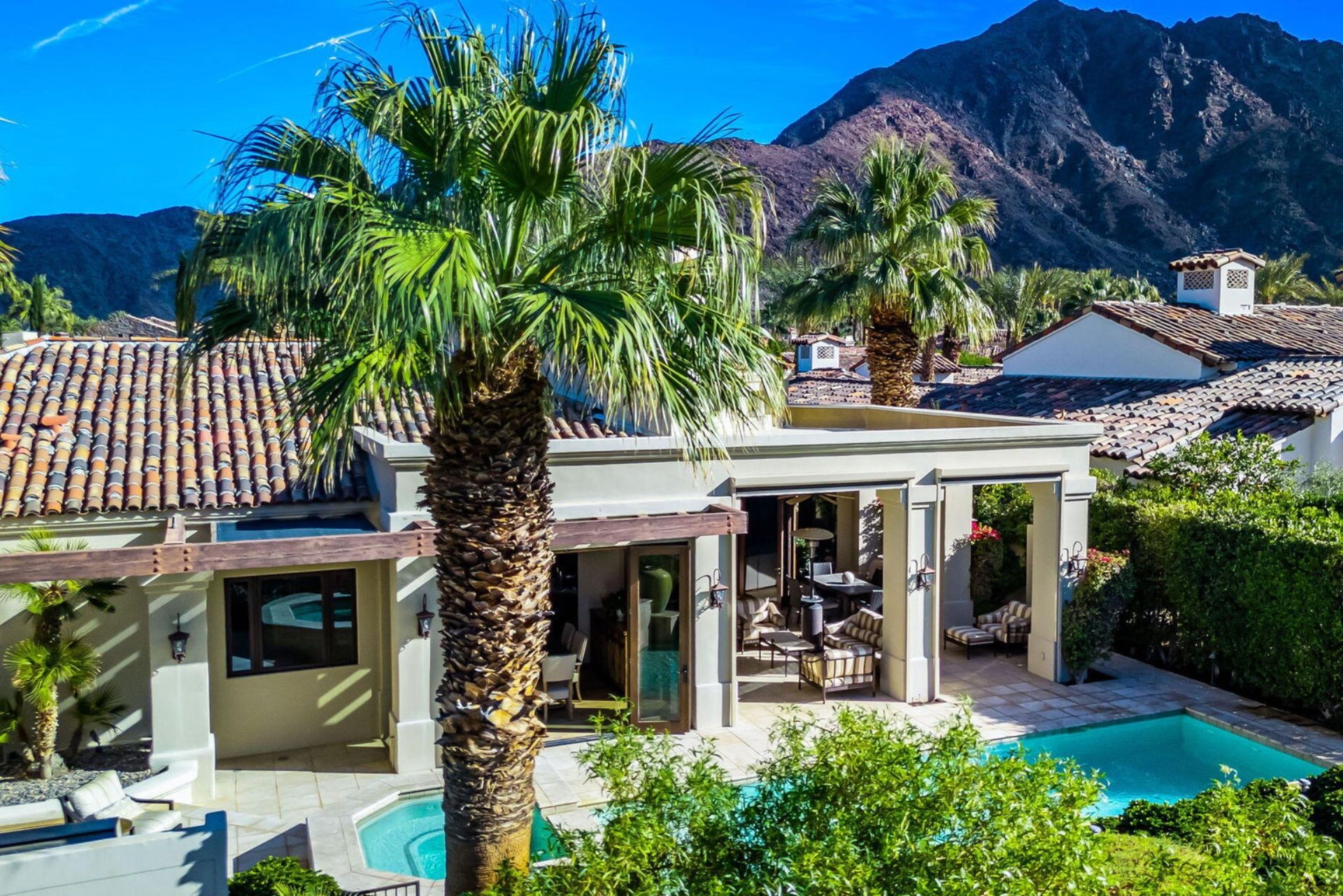 52705 Claret Cove