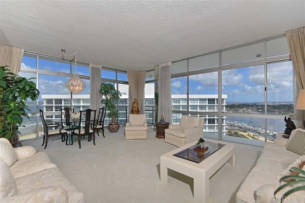 1820 Avenida Del Mundo Ph 09