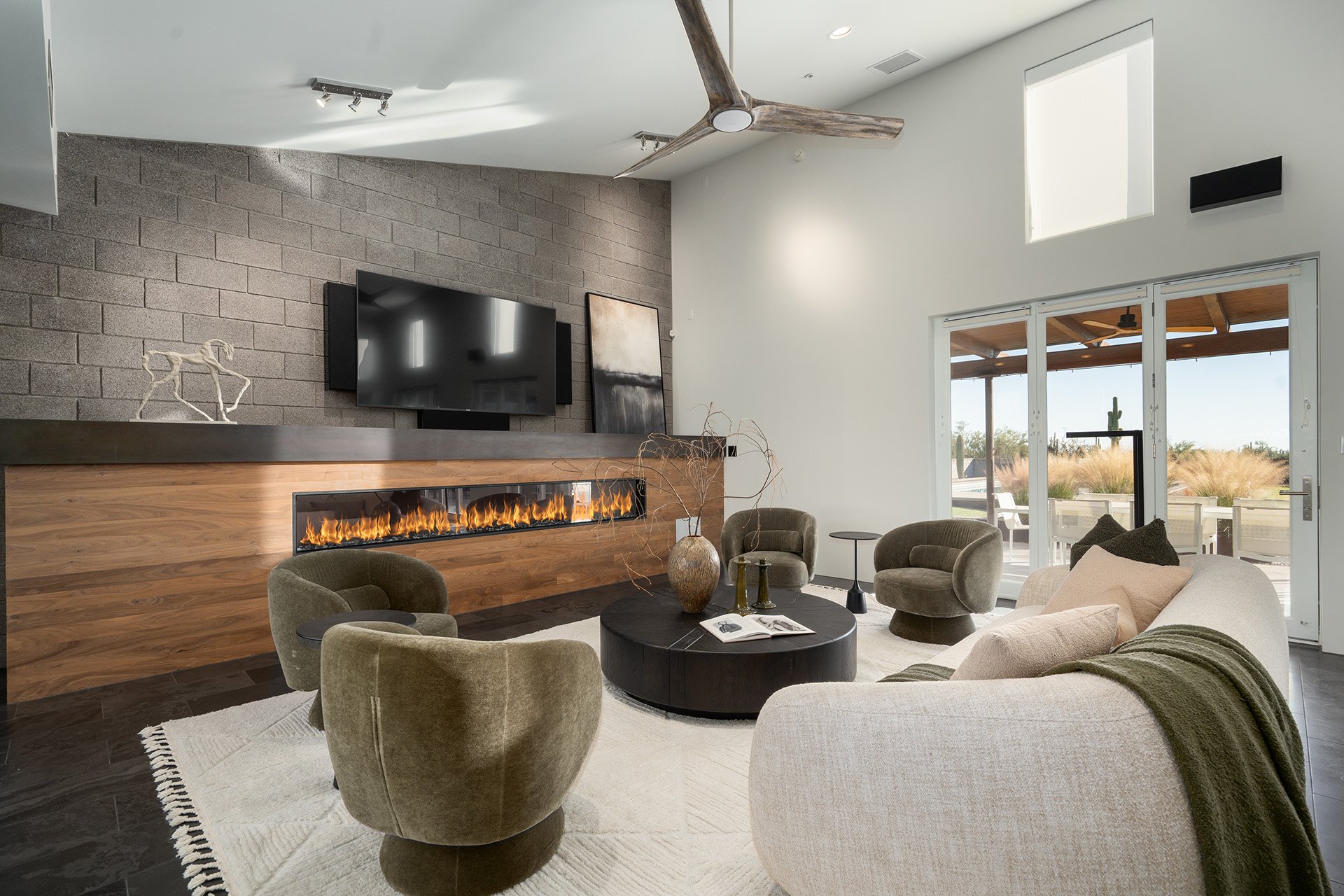 6919 E MONTERRA Way