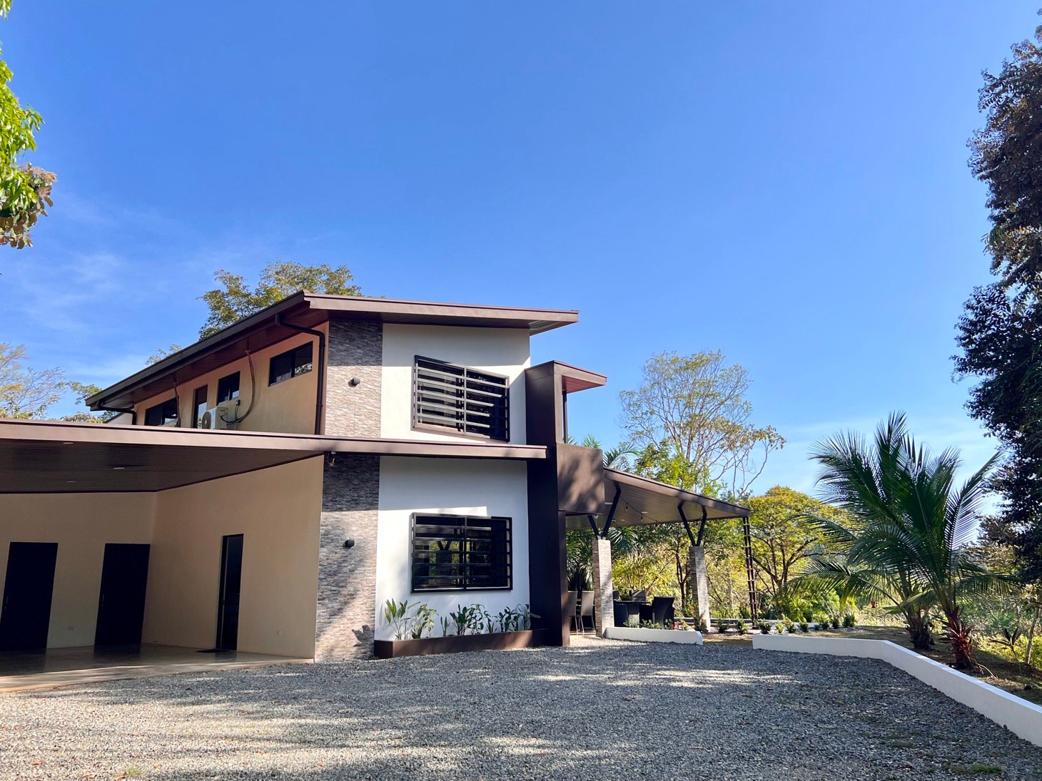 Modern Three-Bedroom Home On 6+ Acres In Ojochal