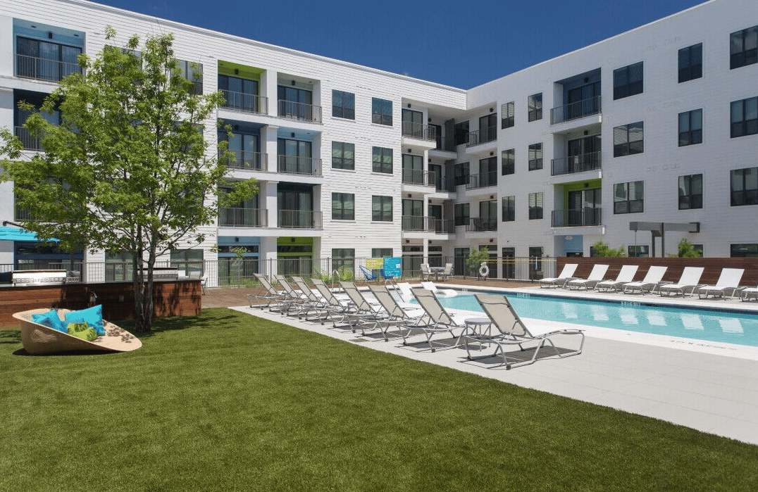 Enjoy up to 4 Weeks base rent FREE!