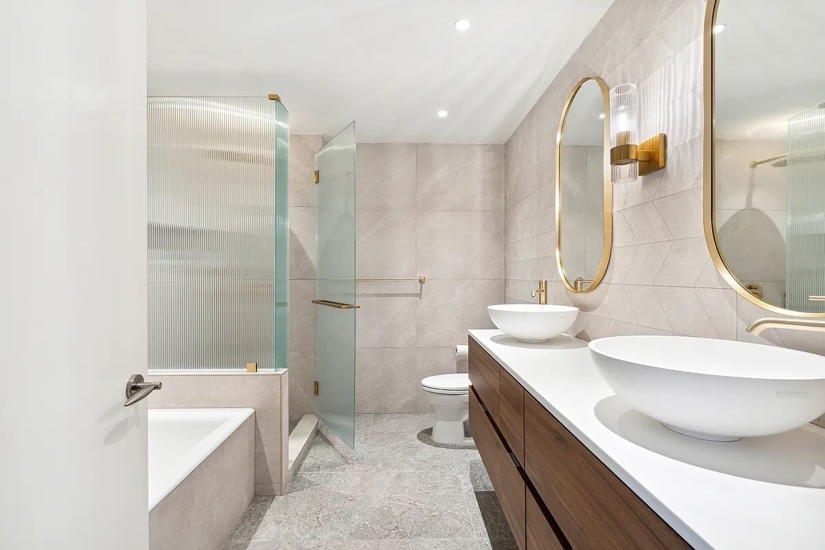 464 West 44th Street, PHC - Luxury Duplex Condo