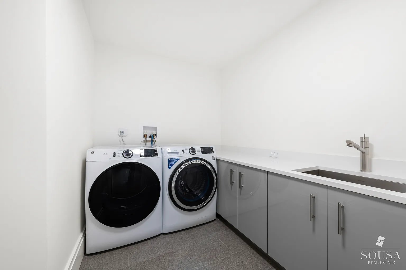 50 W 66th St #8A