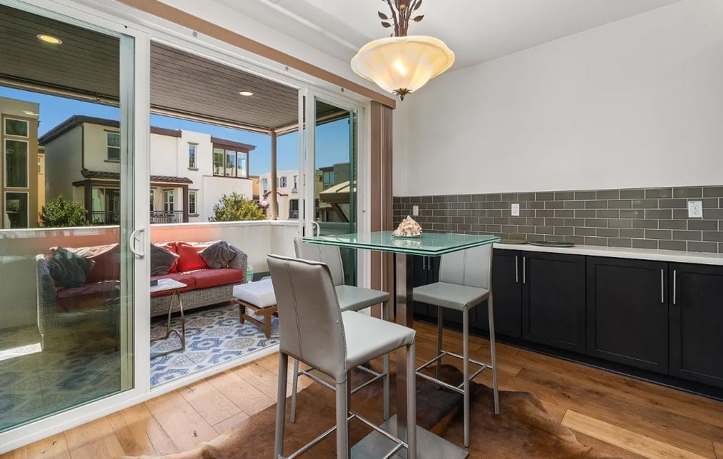 8336 Summit Way, San Diego, CA 92108