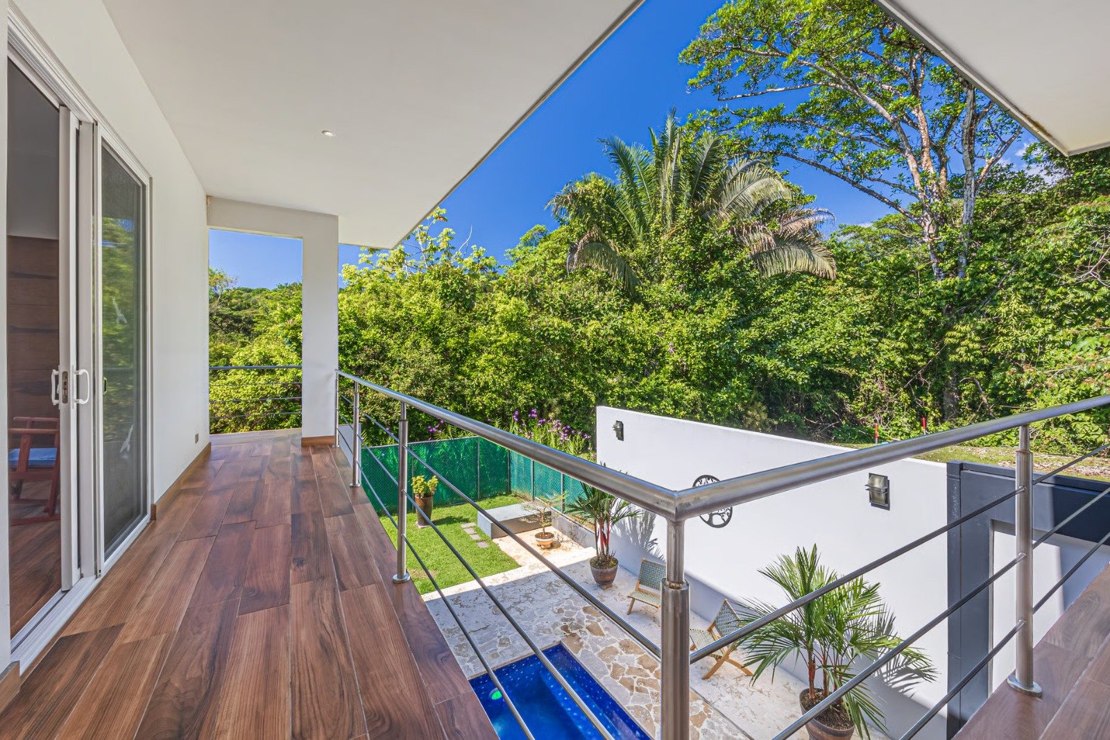 3-Bedroom Villa Within Walking Distance to Playa Hermosa