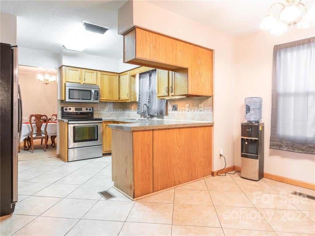 7409 Fred Herron Ct