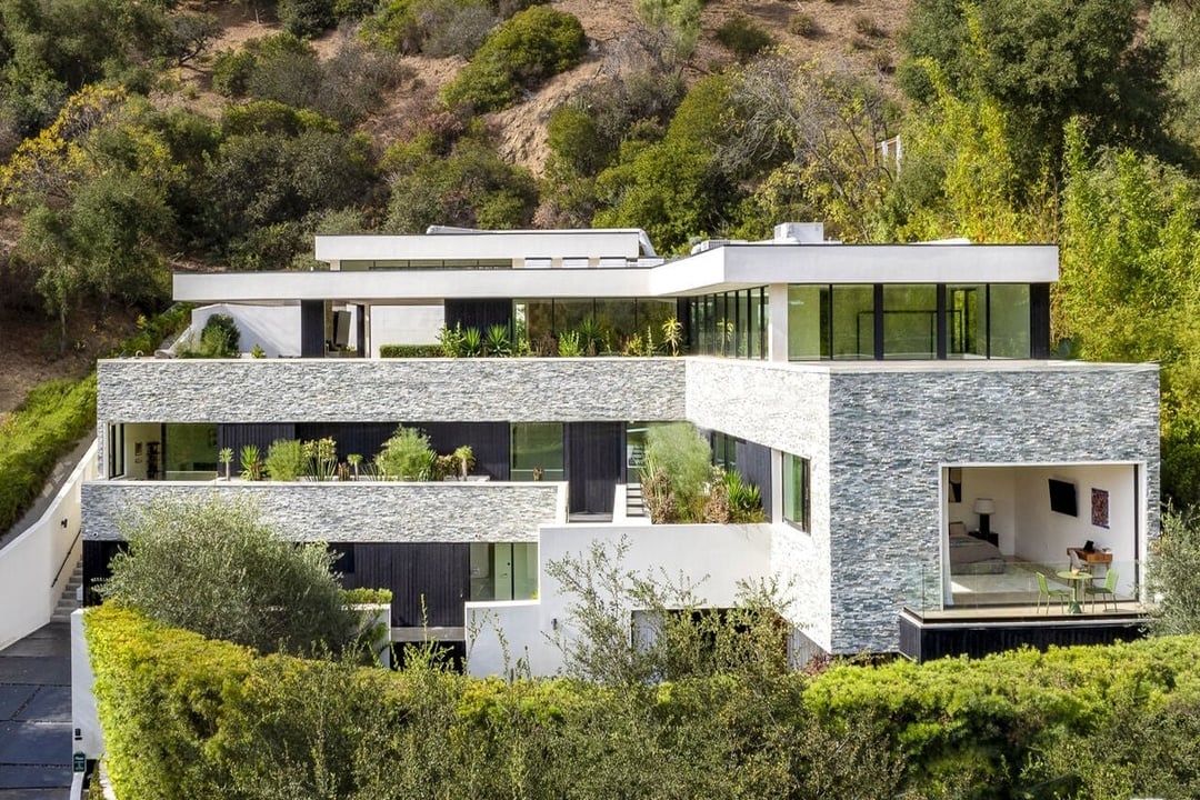 Pinnacle Manor, Willow Glen Rd, 90046