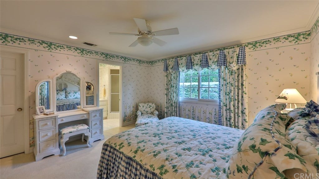 840 New Orleans Ct