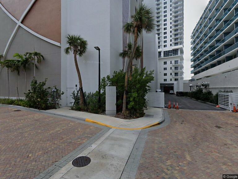 4010 S Ocean Dr, #R2704