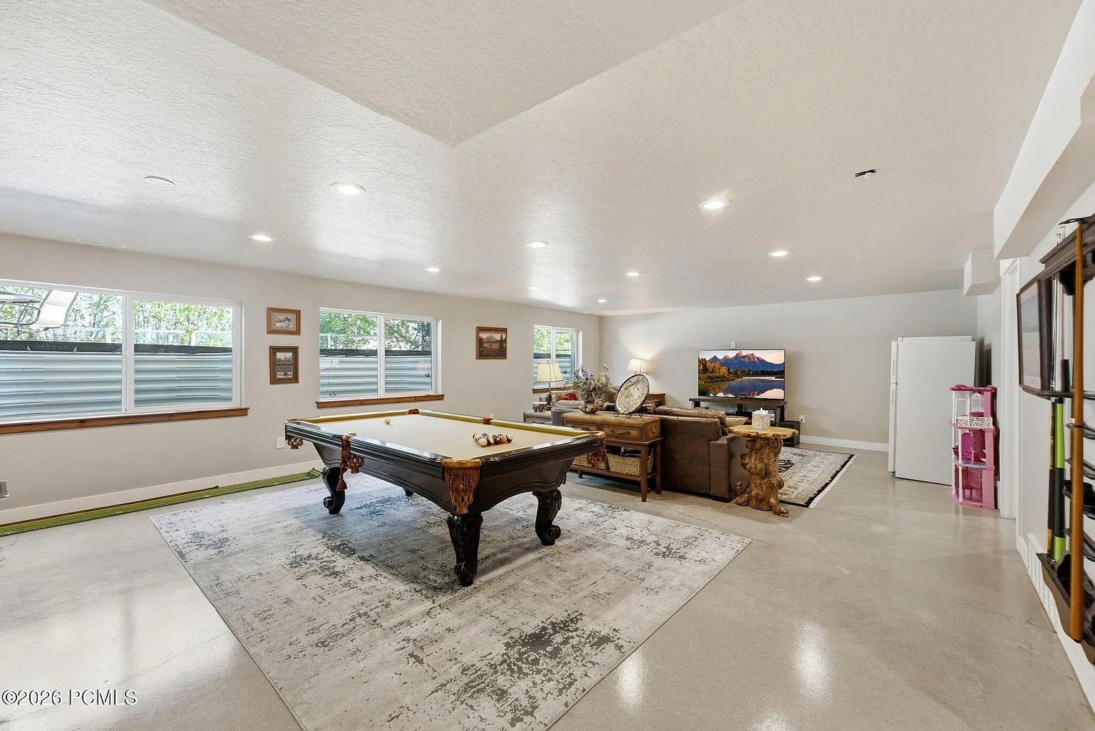 460 Scenic Heights Rd