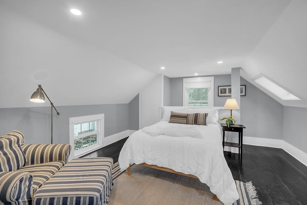 36 Pleasant St