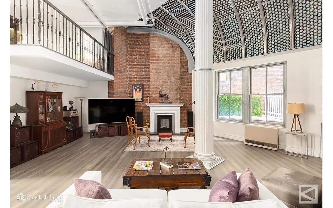 41 Crosby St #1R