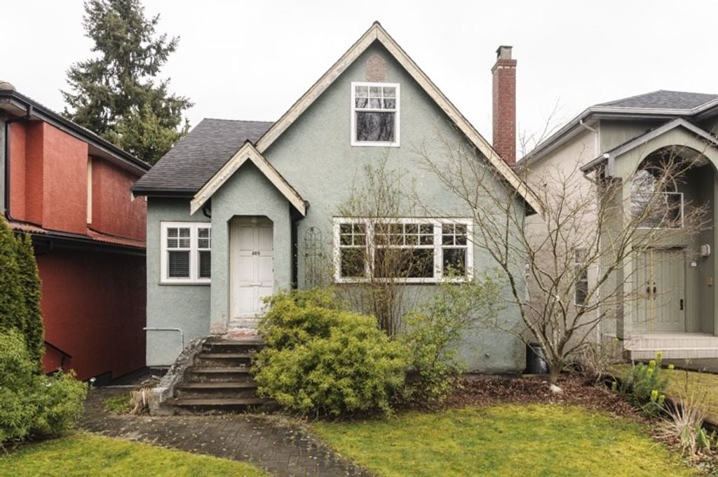 469 W 23rd Ave