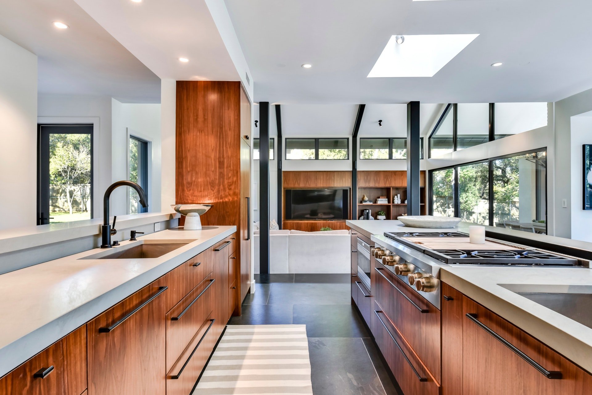 108 Parkwood Court
