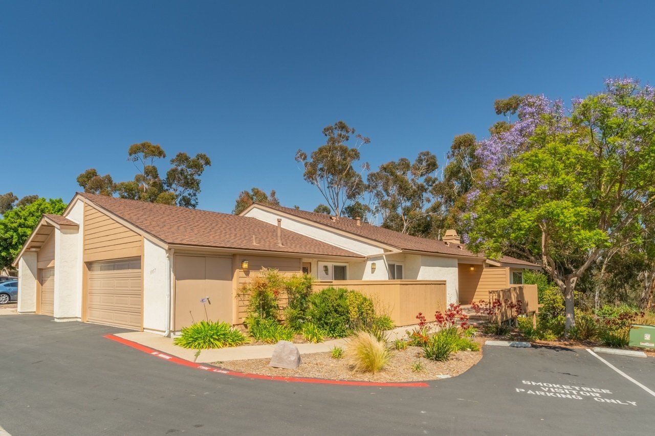9957 Aviary Dr