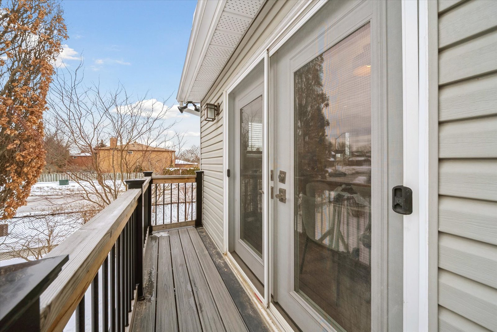 233 Fincham Ave 