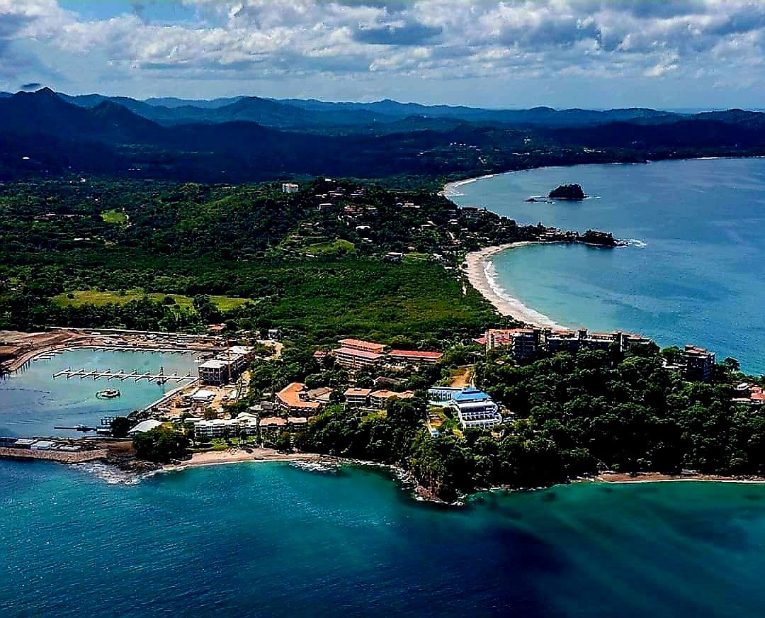 Dunama Flamingo Hotel & Casino | Oceanfront Boutique Hotel & Casino in Playa Flamingo with Private Beach Access and 47 Guestrooms!